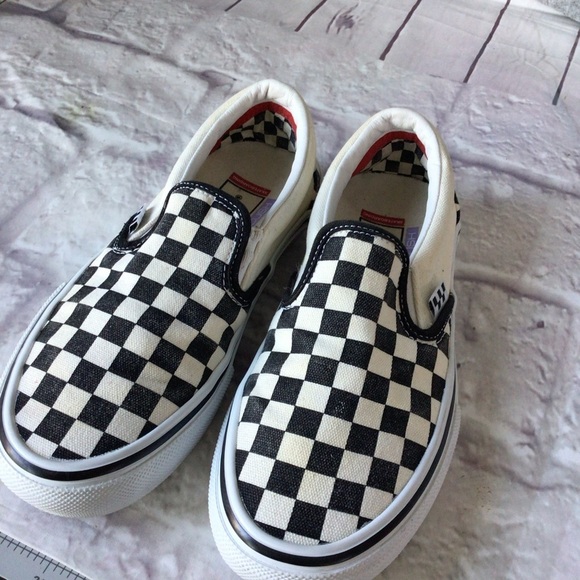 Vans Black and White Checkered Sneakers - Picture 4 of 10